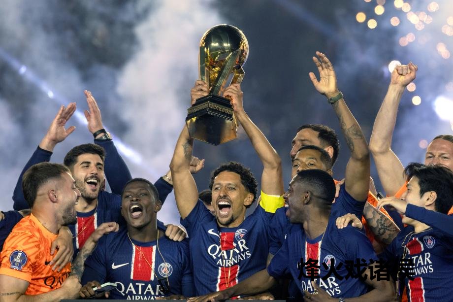 [图]克瓦拉茨赫利亚双响 巴黎3-1逆转治服欧塞尔