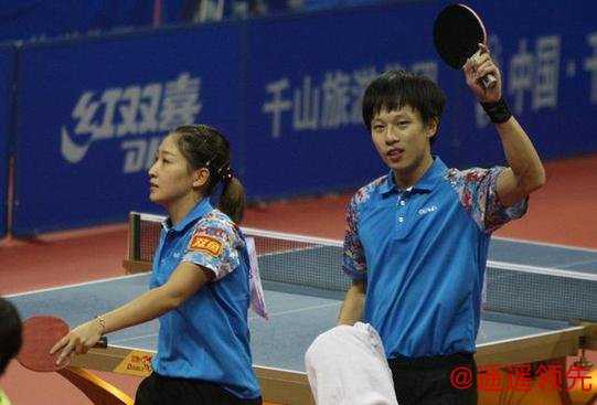 全锦赛黄友政刘炜珊单打夺冠 林高远刘诗雯进16强