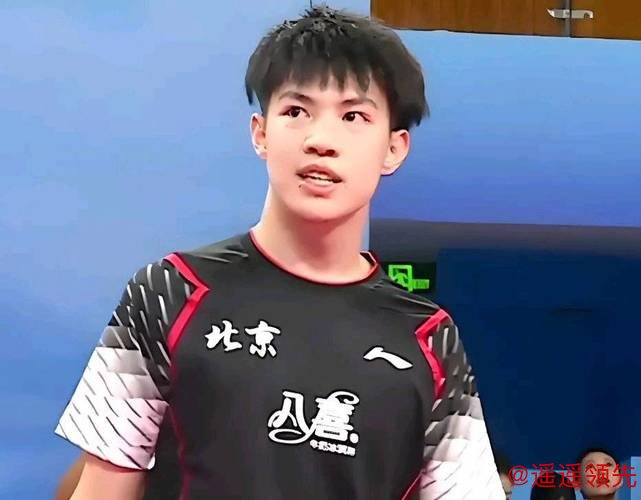 全锦赛黄友政刘炜珊单打夺冠 林高远刘诗雯进16强